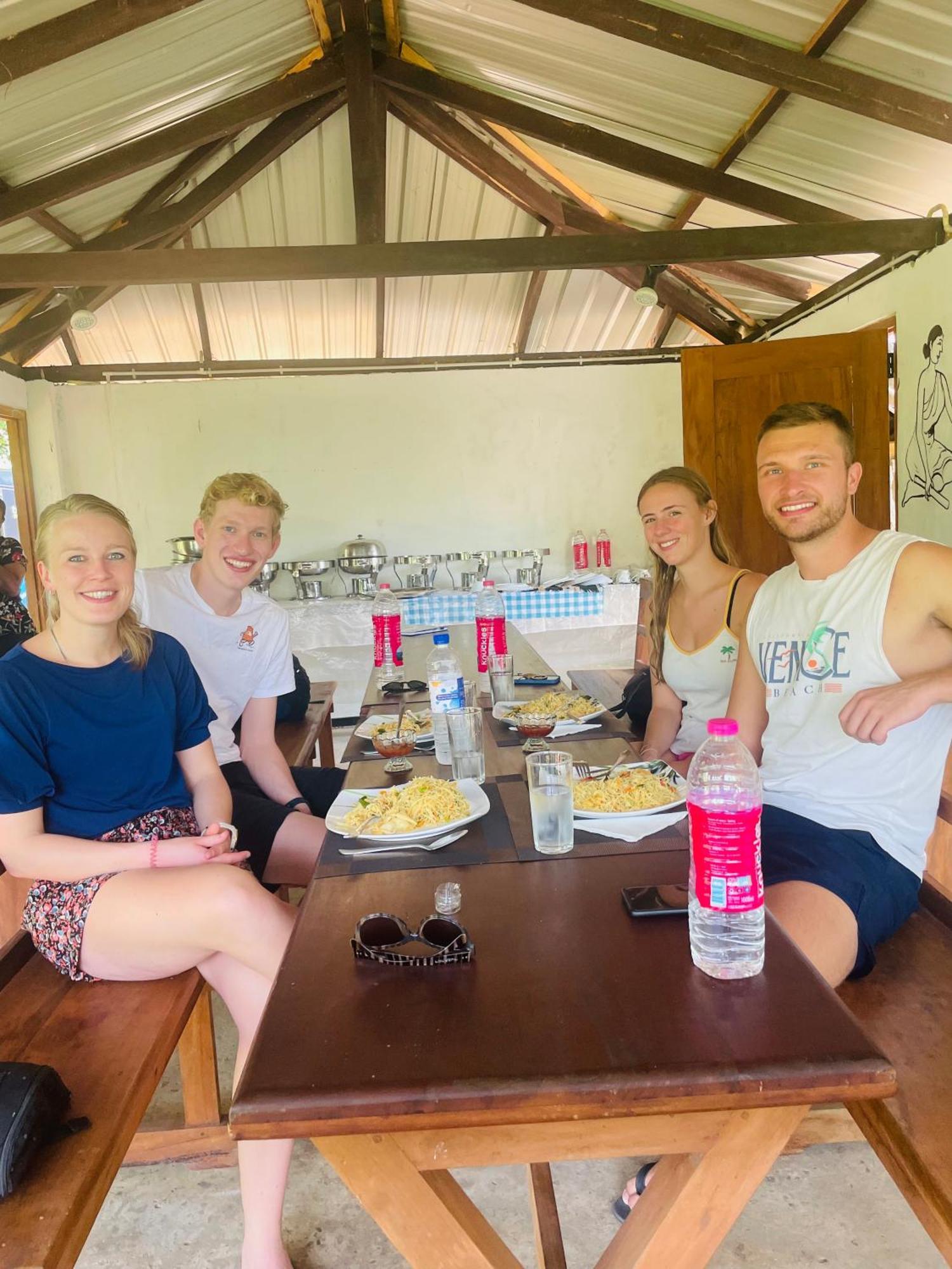 White Villa Китулгала Экстерьер фото